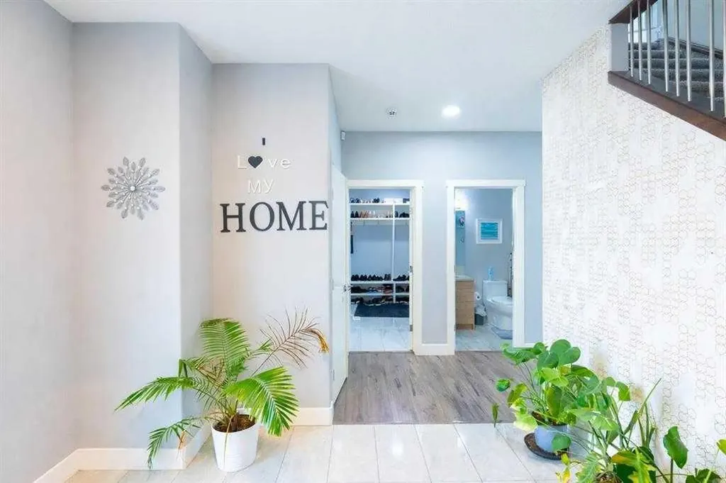 106 Baysprings Gardens SW Airdrie AB T4B5C6