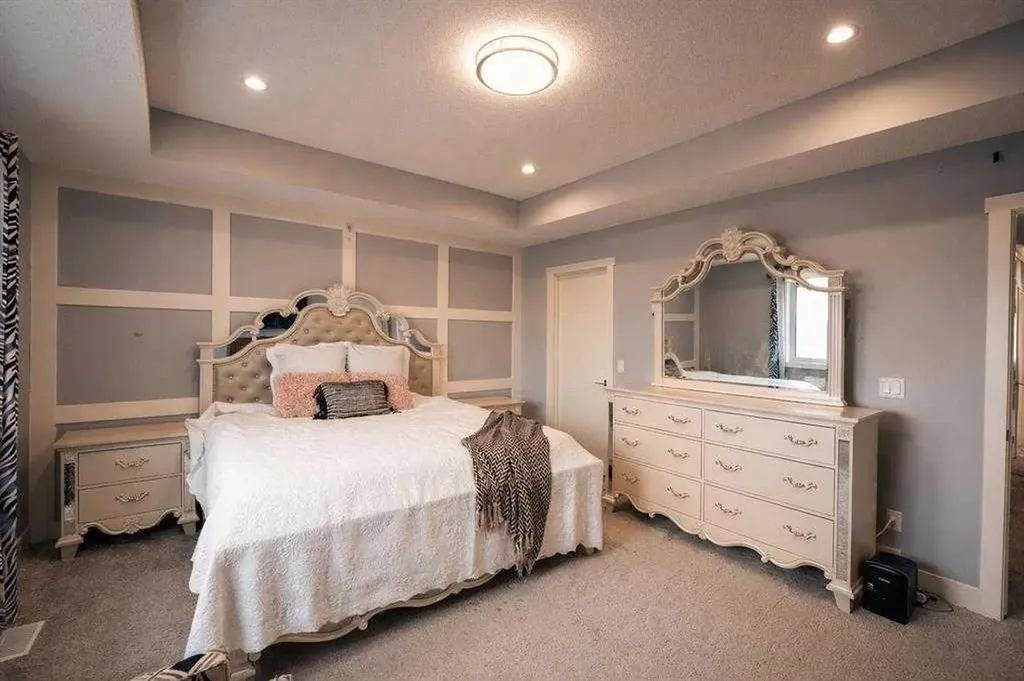 106 Baysprings Gardens SW Airdrie AB T4B5C6