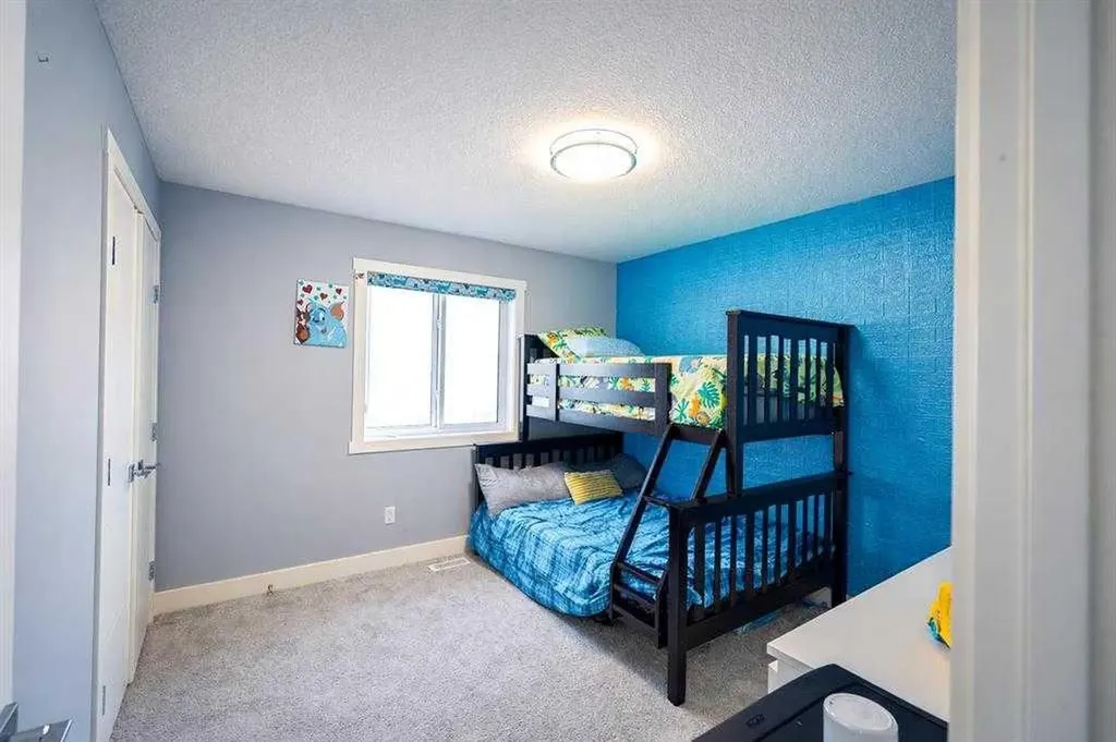 106 Baysprings Gardens SW Airdrie AB T4B5C6