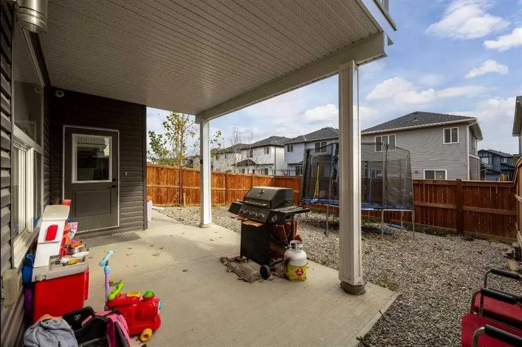 106 Baysprings Gardens SW Airdrie AB T4B5C6