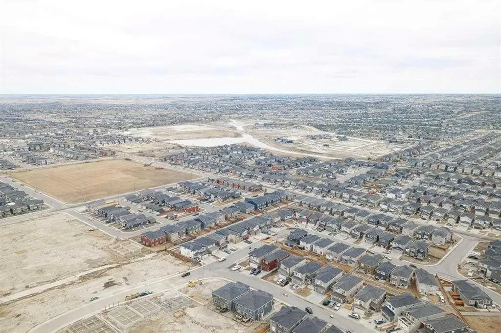106 Baysprings Gardens SW Airdrie AB T4B5C6