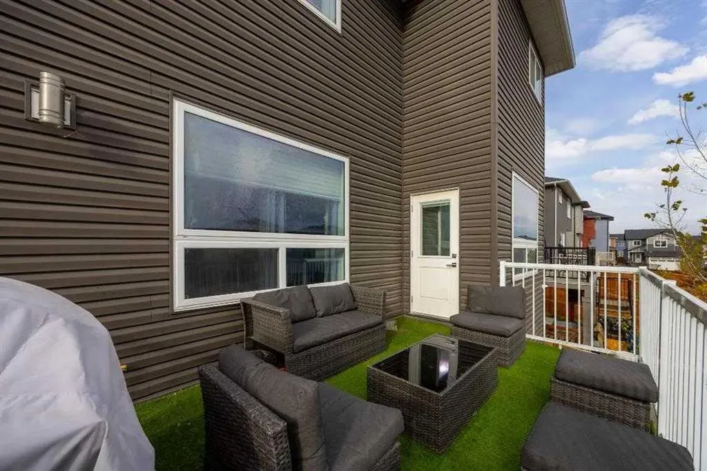 106 Baysprings Gardens SW Airdrie AB T4B5C6