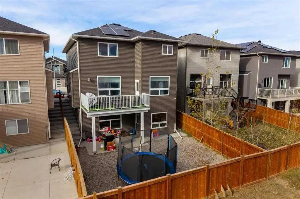 106 Baysprings Gardens SW Airdrie AB T4B5C6
