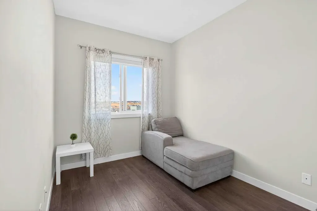 8 Sage Hill Terrace NW Calgary AB T3R0W5