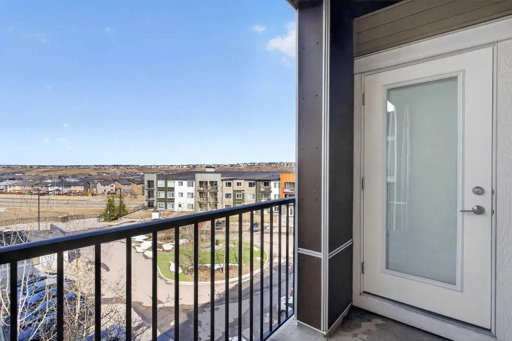 8 Sage Hill Terrace NW Calgary AB T3R0W5