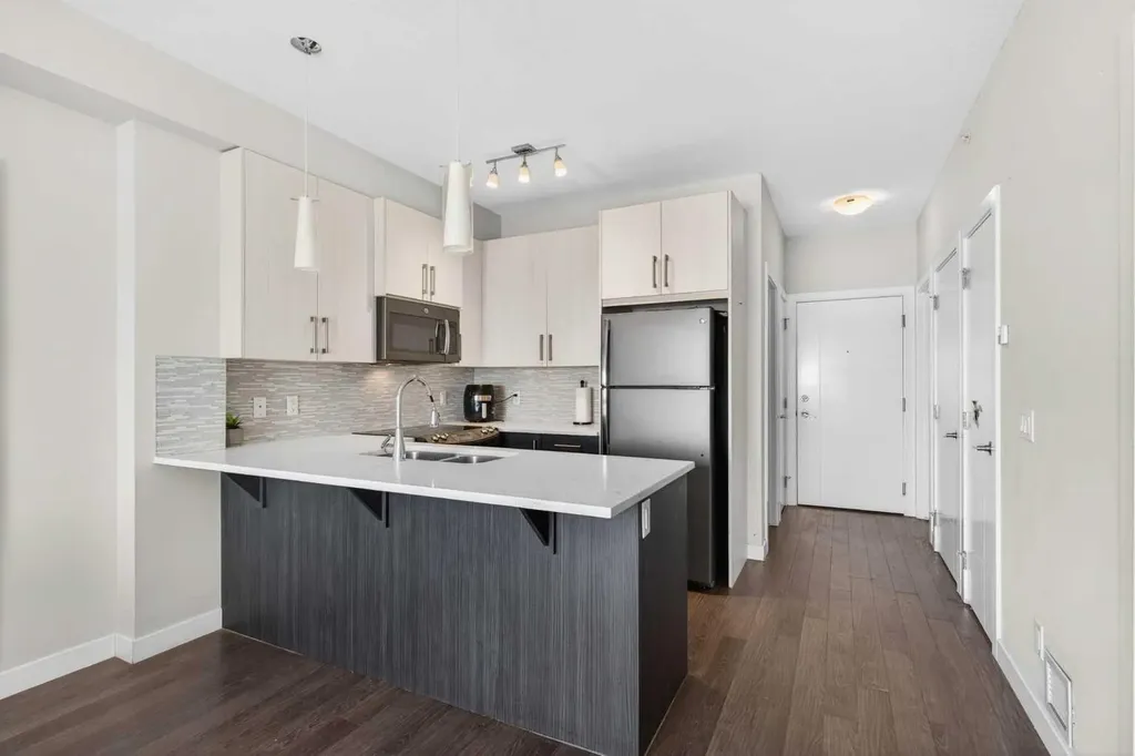 8 Sage Hill Terrace NW Calgary AB T3R0W5