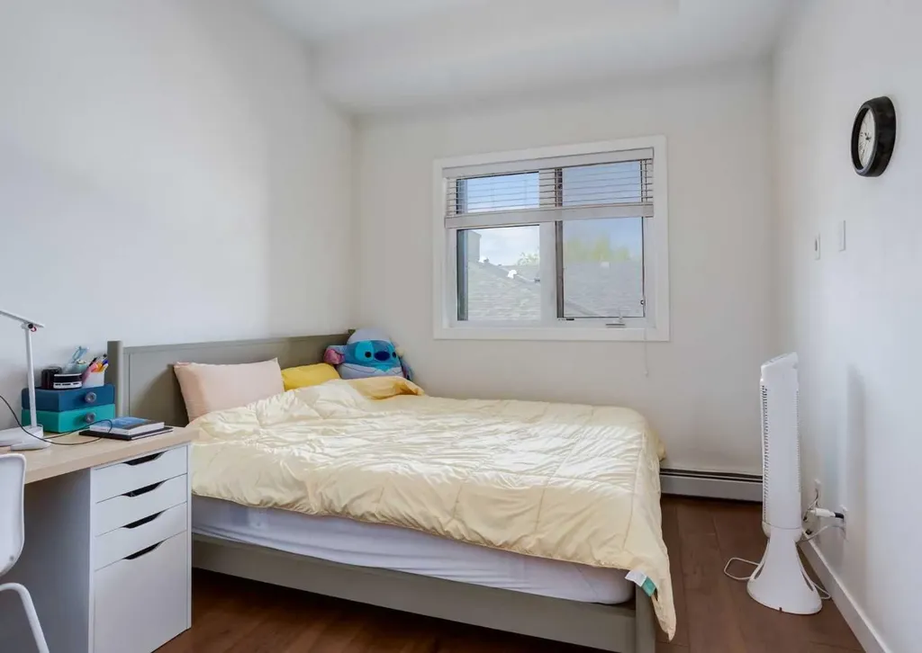 2702 17 Avenue SW Calgary AB T3E 8A5