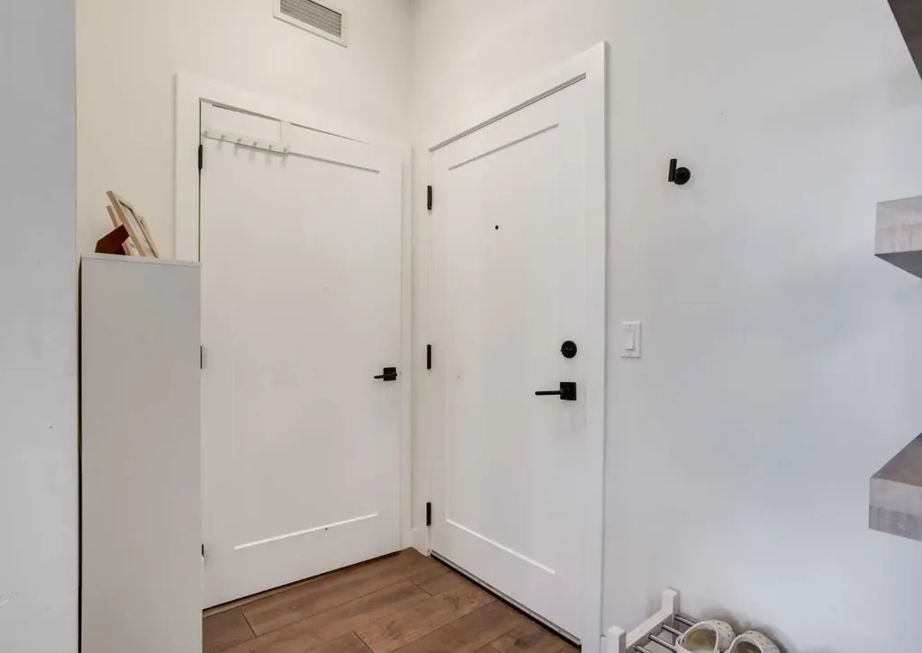 2702 17 Avenue SW Calgary AB T3E 8A5