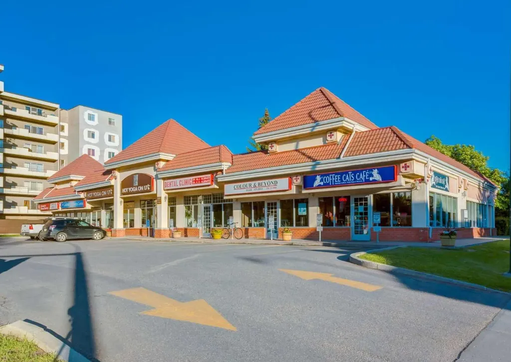 2702 17 Avenue SW Calgary AB T3E 8A5