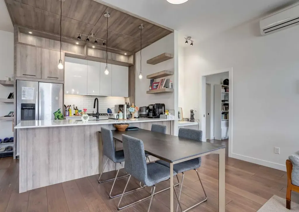 2702 17 Avenue SW Calgary AB T3E 8A5