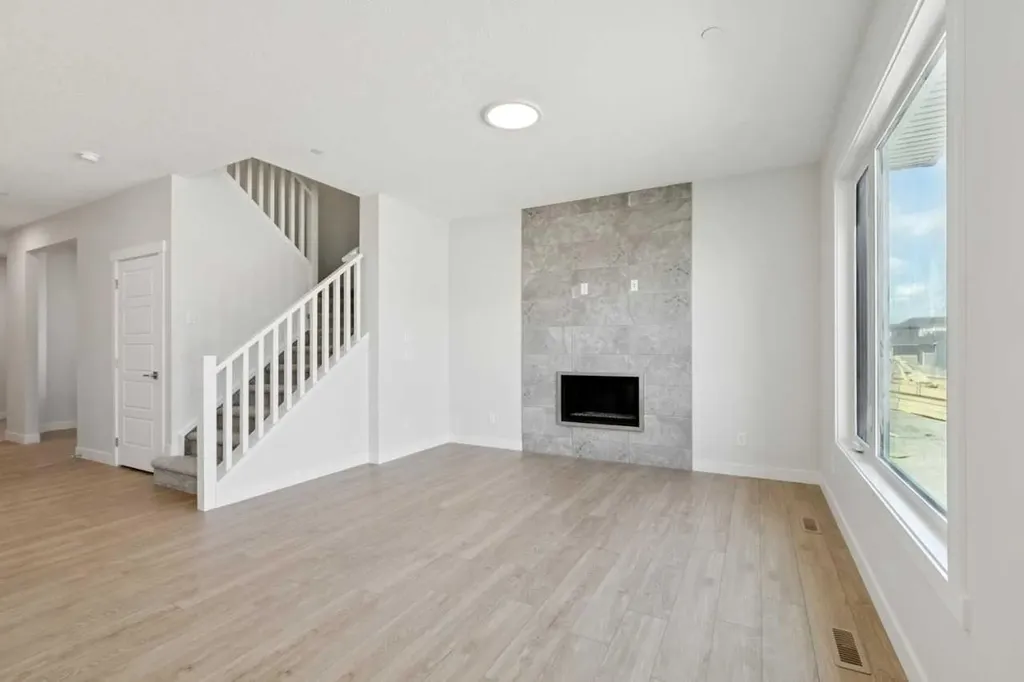 322 Hotchkiss Common SE Calgary AB T3S0A6