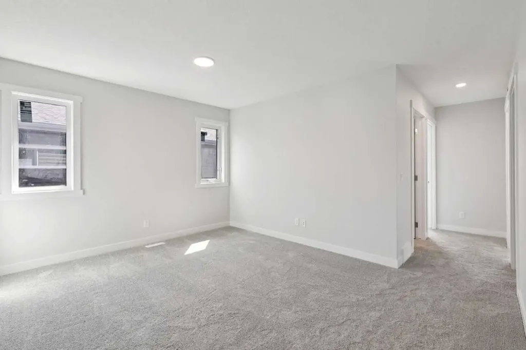 322 Hotchkiss Common SE Calgary AB T3S0A6