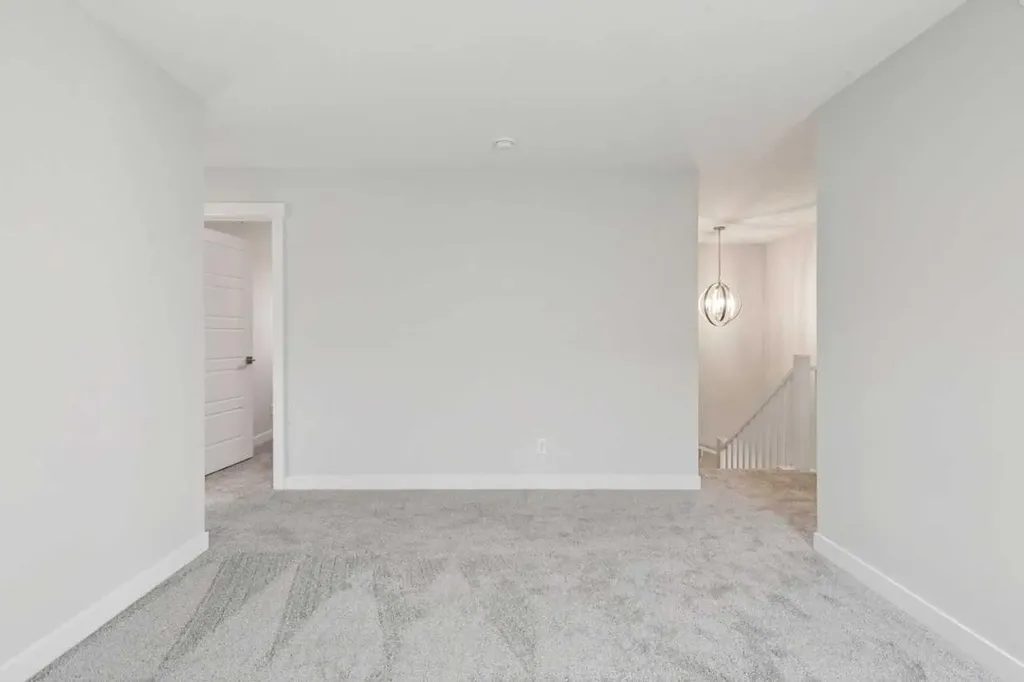 322 Hotchkiss Common SE Calgary AB T3S0A6