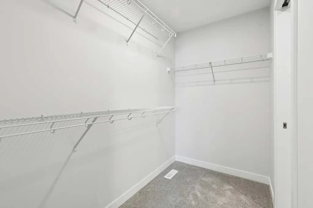 322 Hotchkiss Common SE Calgary AB T3S0A6