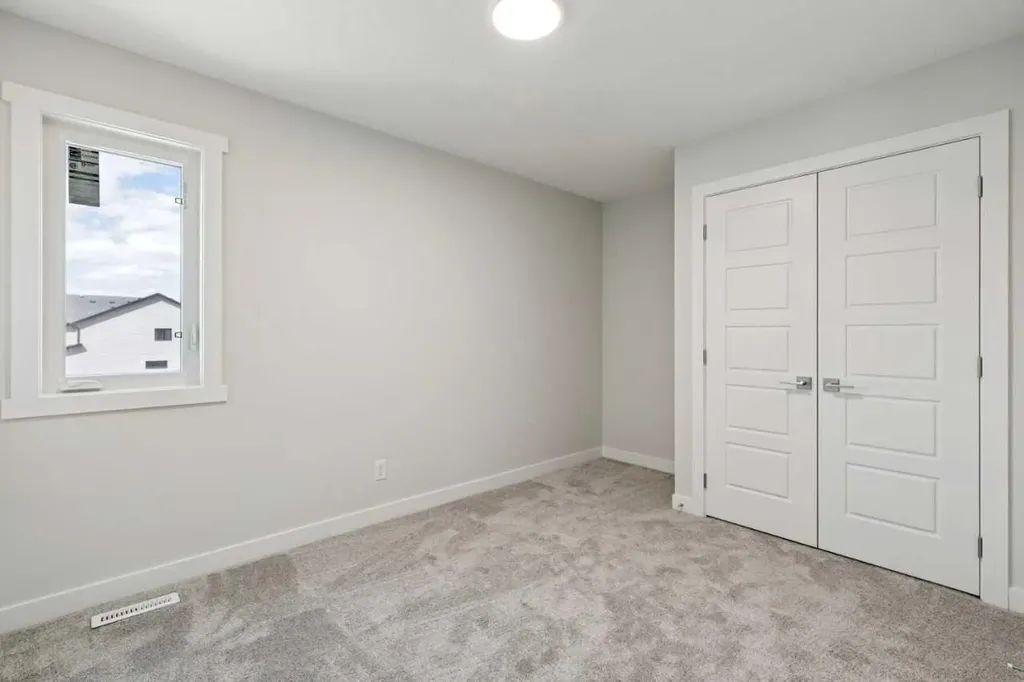 322 Hotchkiss Common SE Calgary AB T3S0A6