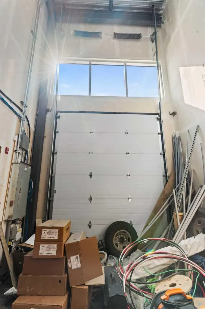 10960 42 Street NE Calgary AB T3N 2B8