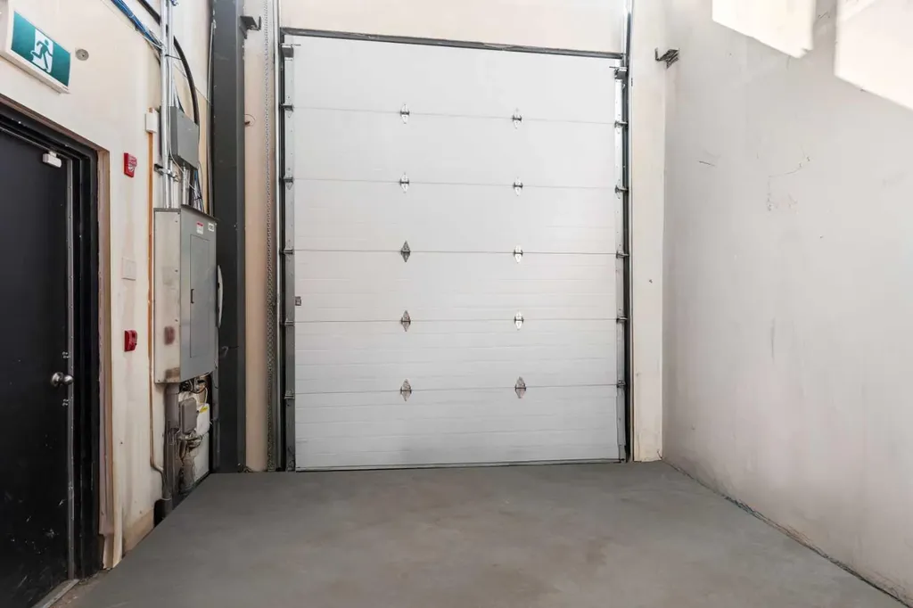 10960 42 Street NE Calgary AB T3N 2B8