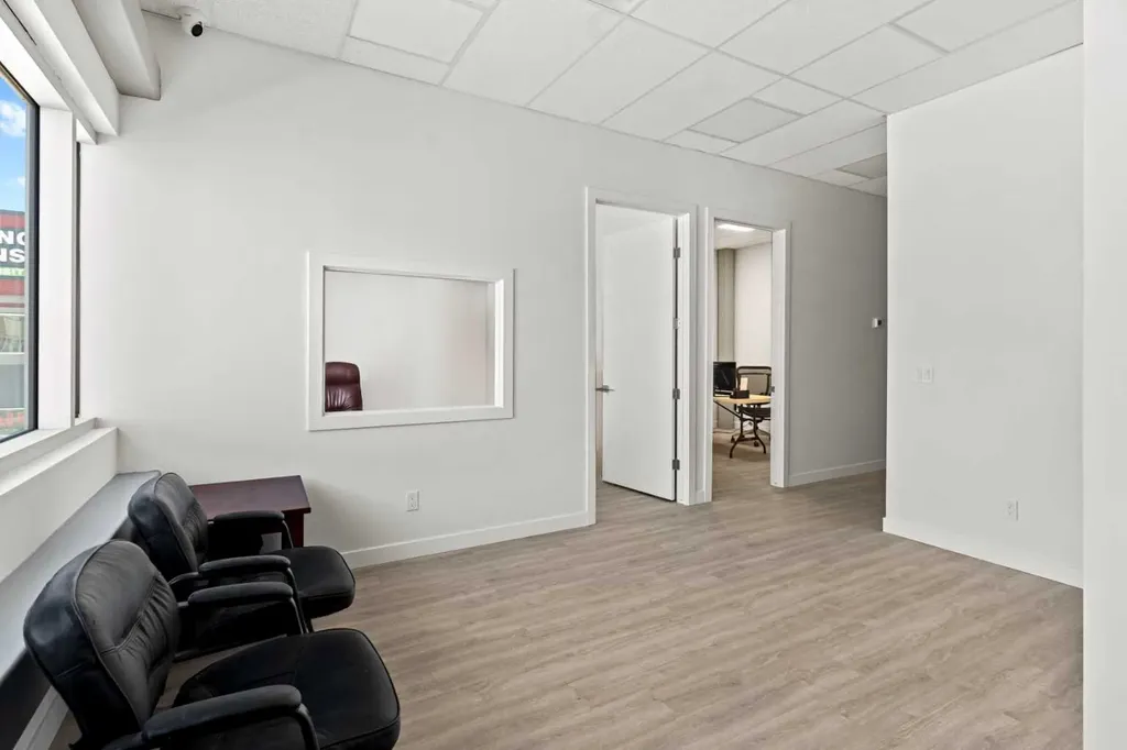 10960 42 Street NE Calgary AB T3N 2B8