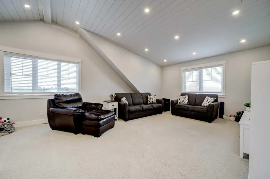 347 1 Avenue N Magrath AB T0K 1J0