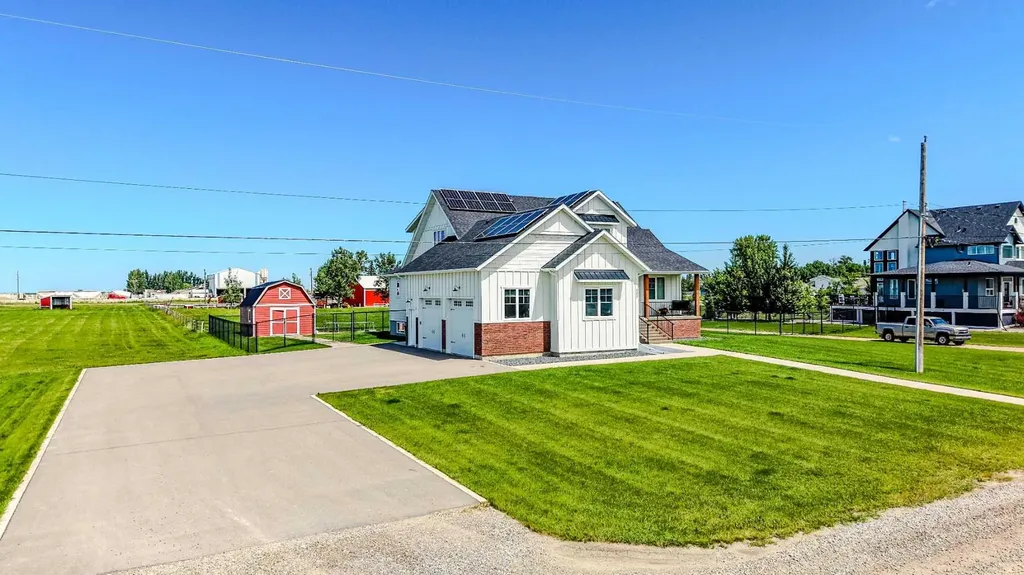 347 1 Avenue N Magrath AB T0K 1J0