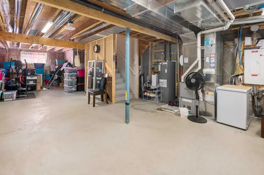 295 Carrington Circle NW Calgary AB t3p 0y6