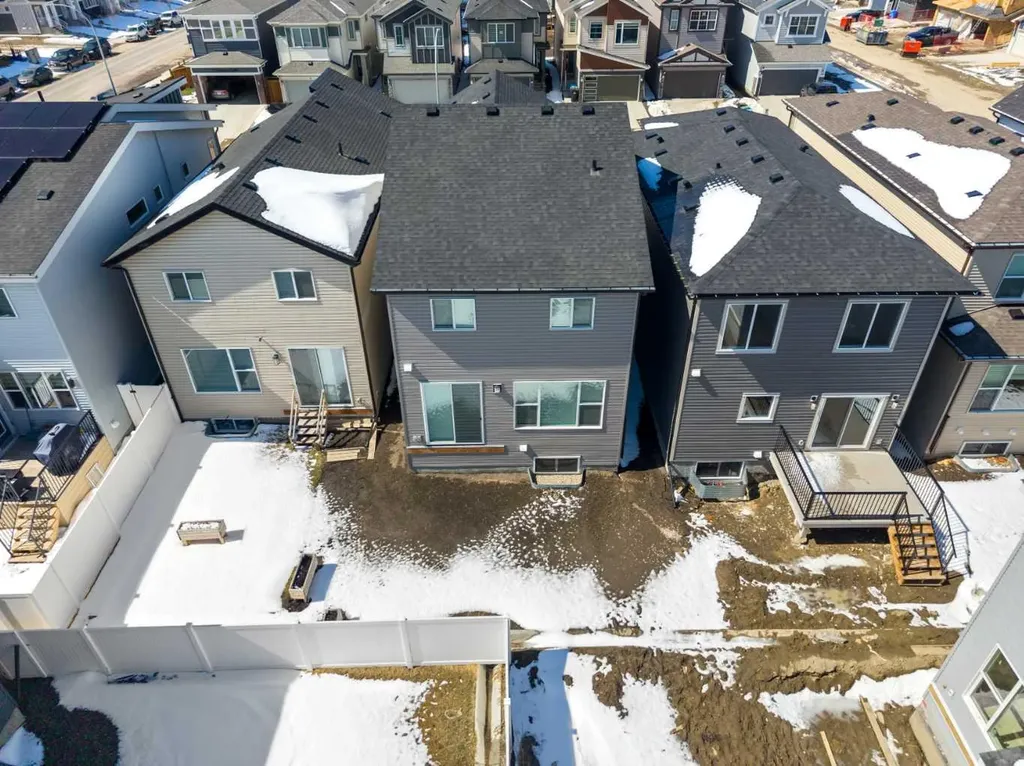 20 Walgrove Heights SE Calgary AB T2X 5P1