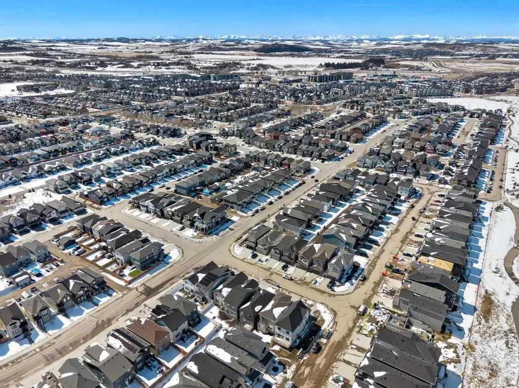 20 Walgrove Heights SE Calgary AB T2X 5P1