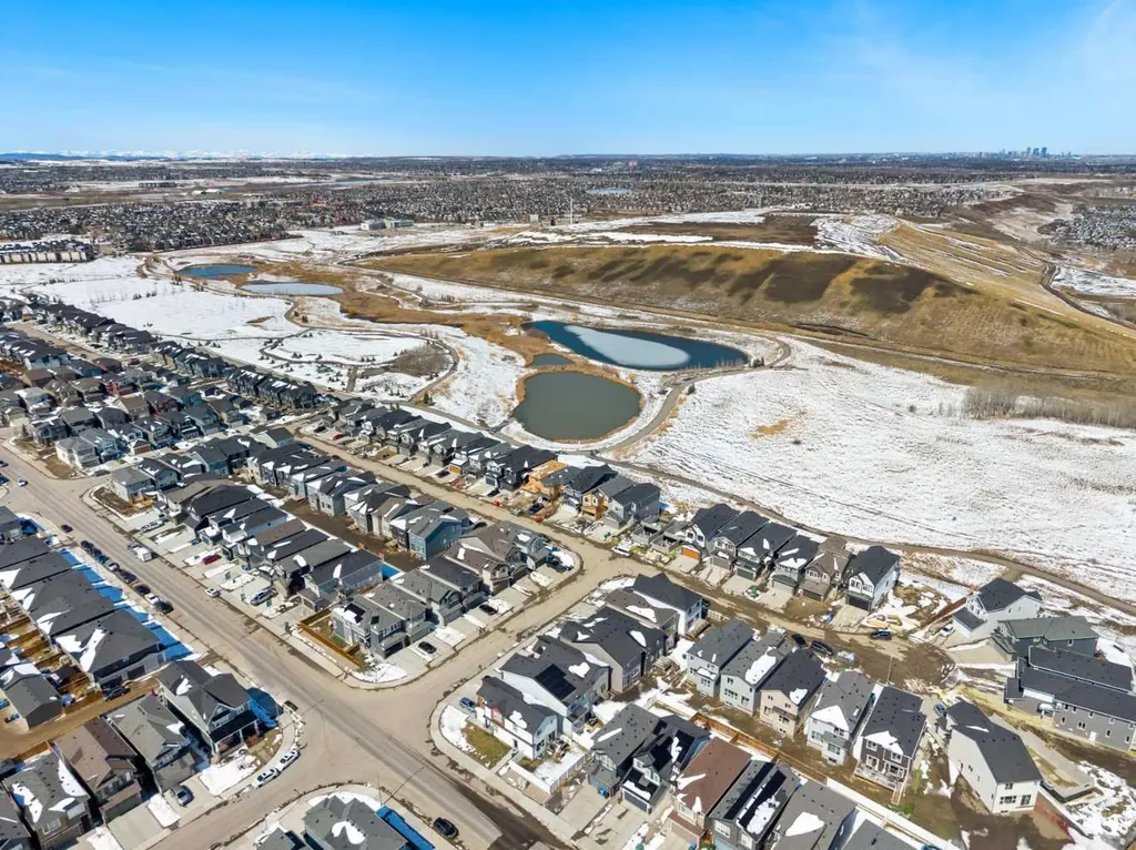 20 Walgrove Heights SE Calgary AB T2X 5P1