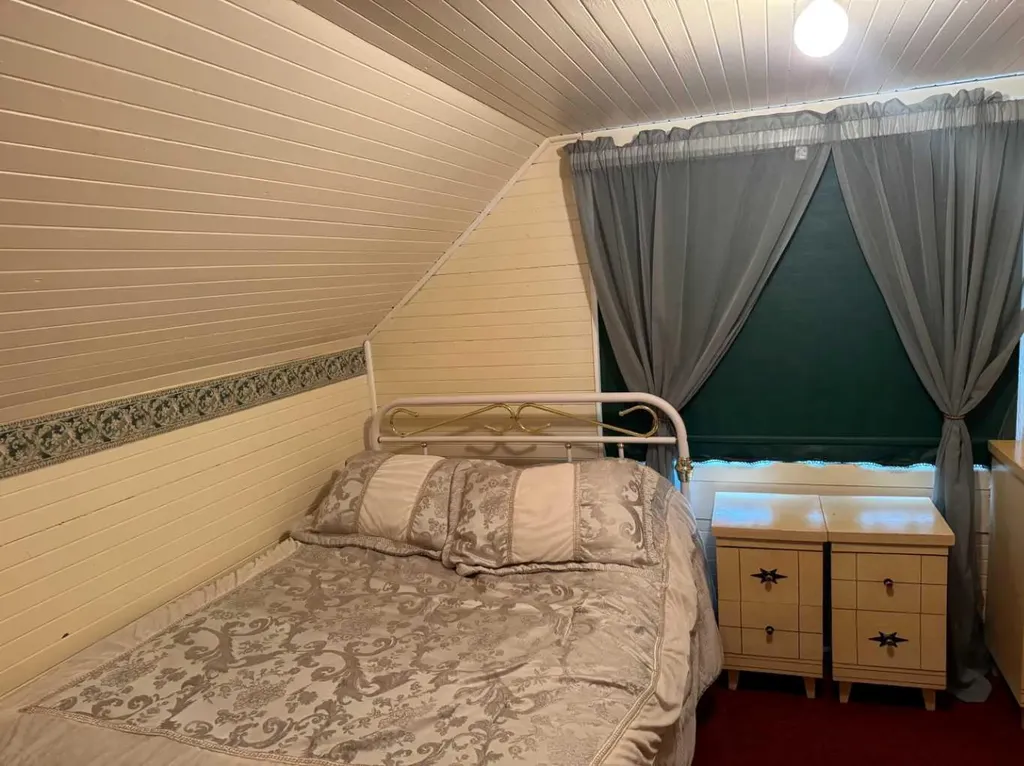 61 Mackenzie Avenue Hughenden AB T0B 2E0