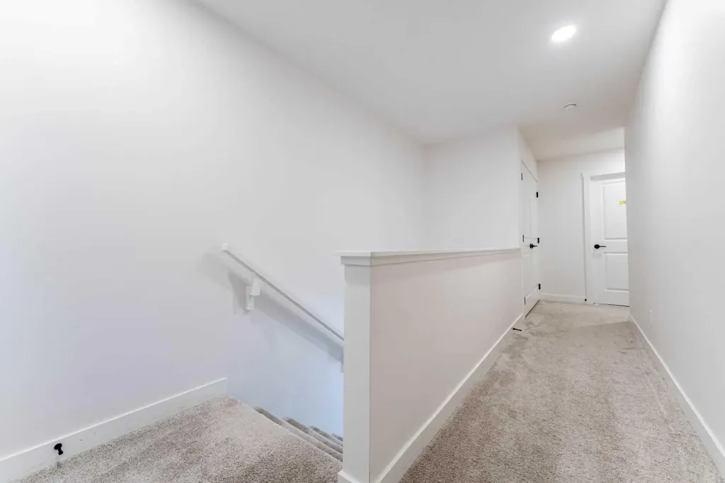 76 Lucas Boulevard NW Calgary AB T3P 1H9