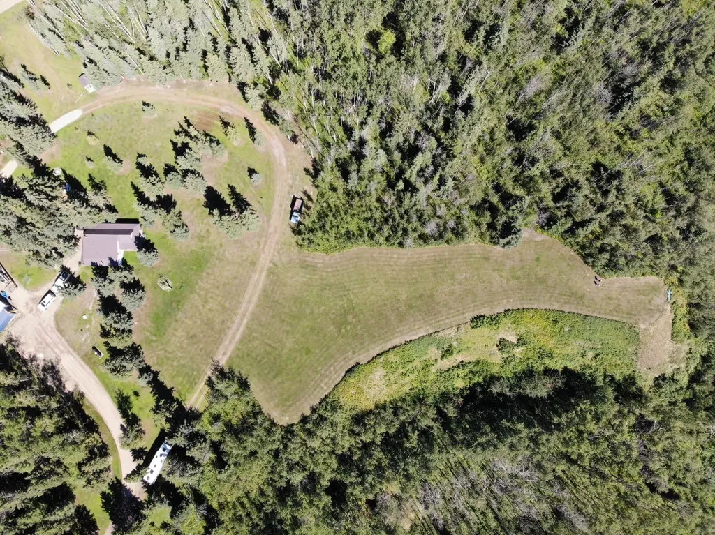 7923 Range Road 73 Rural Saddle Hills County AB T0H 3G0
