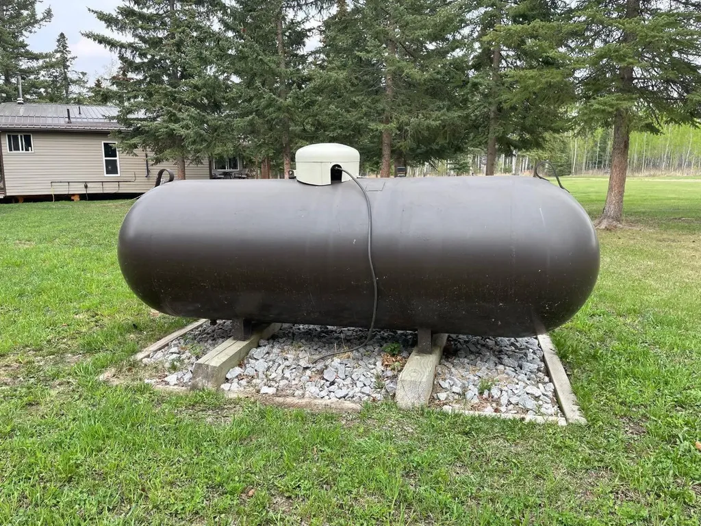 7923 Range Road 73 Rural Saddle Hills County AB T0H 3G0