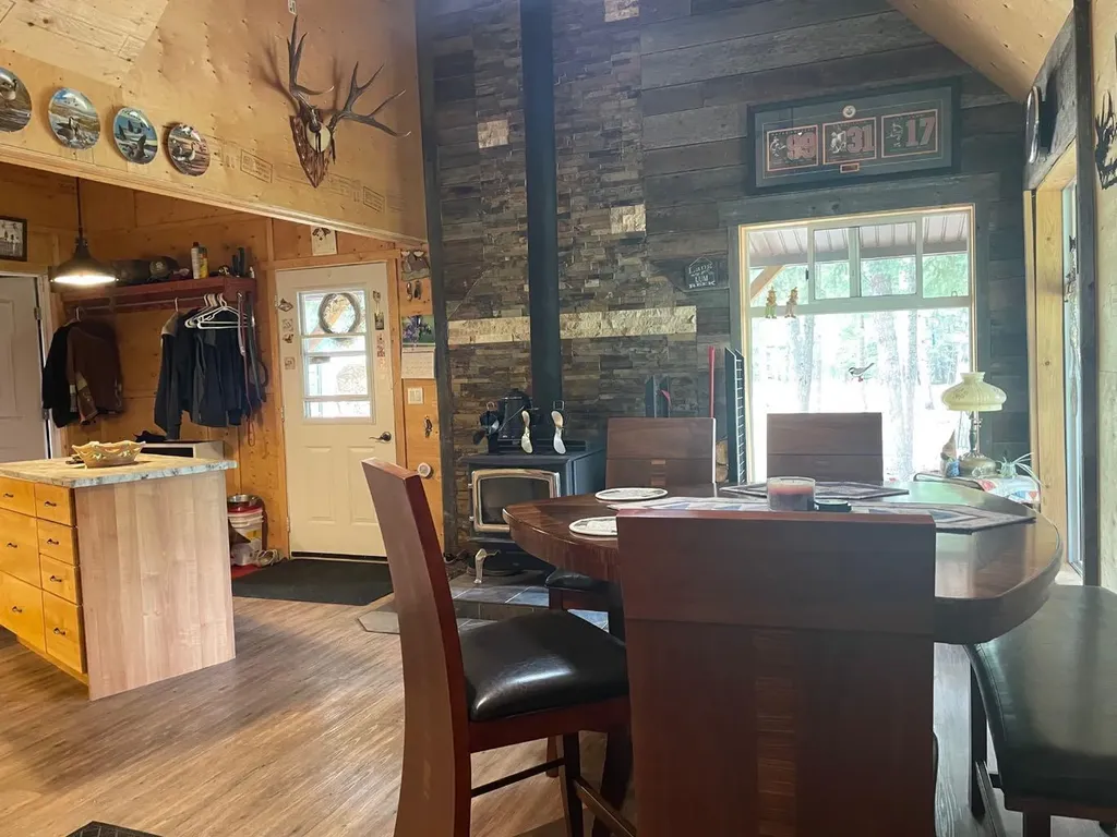 7923 Range Road 73 Rural Saddle Hills County AB T0H 3G0