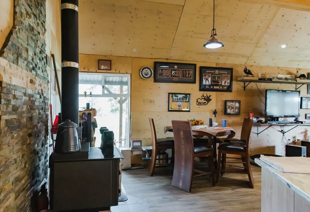7923 Range Road 73 Rural Saddle Hills County AB T0H 3G0