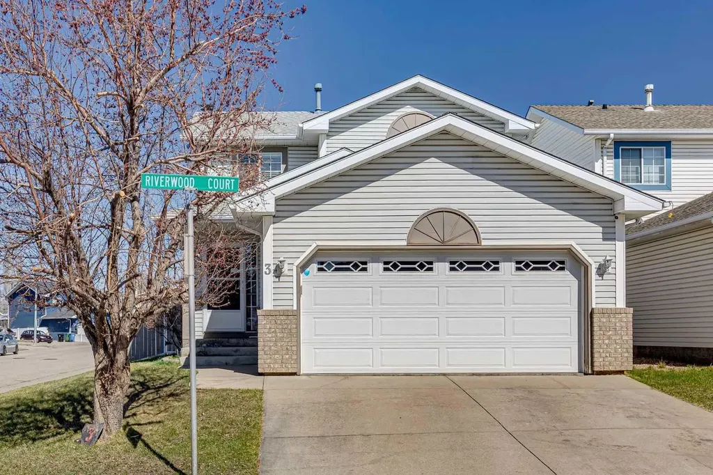 3 Riverwood Court SE Calgary AB T2C4E9