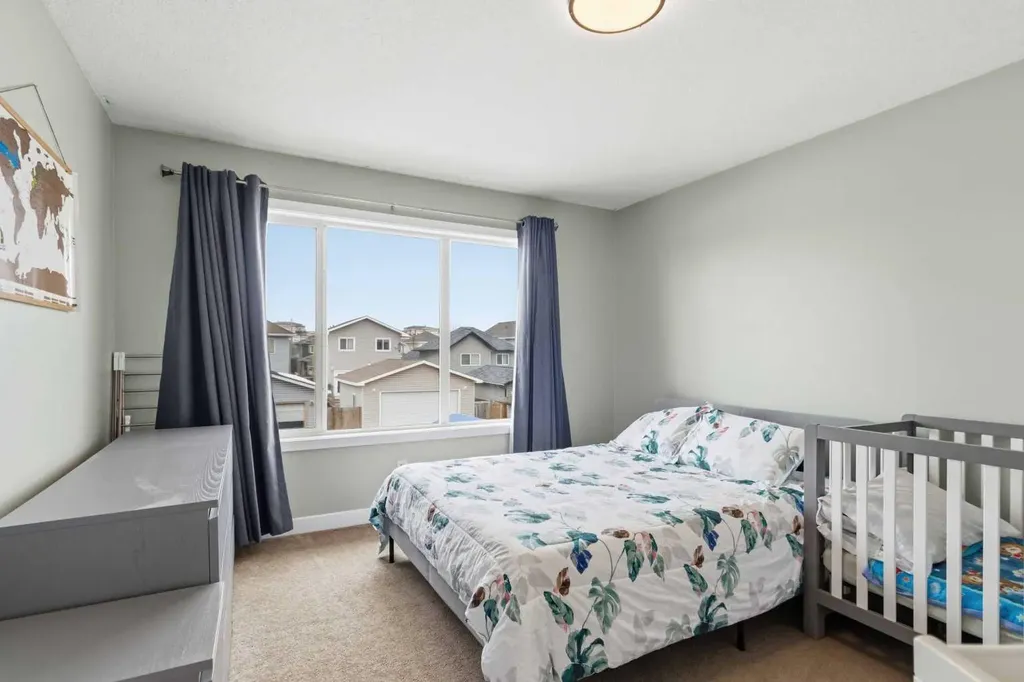 253 Grosbeak Way Fort Mcmurray AB T9K 0L8