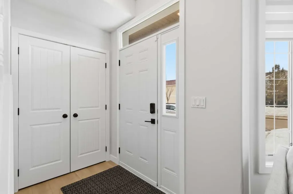 253 Grosbeak Way Fort Mcmurray AB T9K 0L8