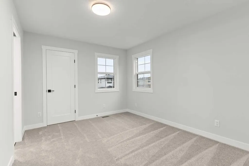 463 Kinniburgh Loop Chestermere AB T1X 3C2