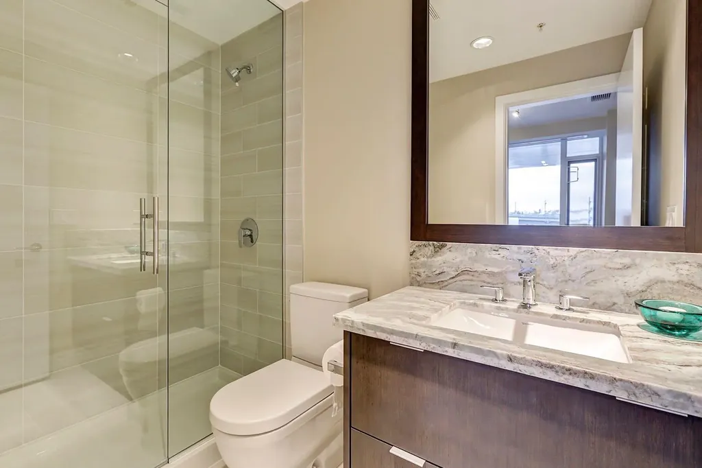 119 Confluence Mews SE Calgary AB T2G 1J1