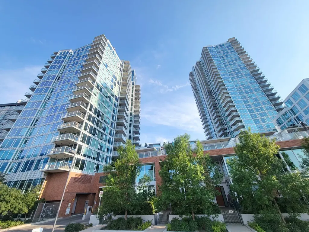 119 Confluence Mews SE Calgary AB T2G 1J1