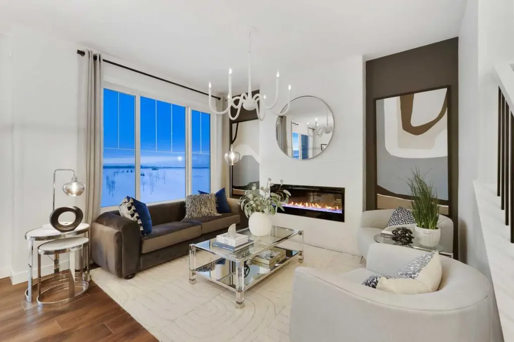 83 Creekstone Common SW Calgary AB T2X6H7
