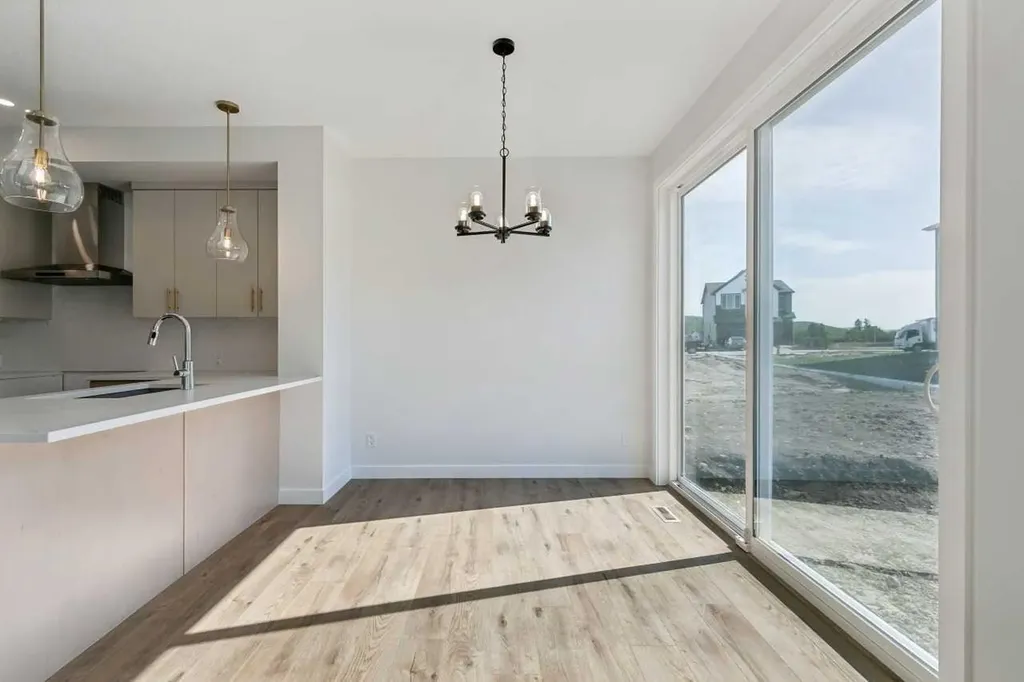 83 Creekstone Common SW Calgary AB T2X6H7