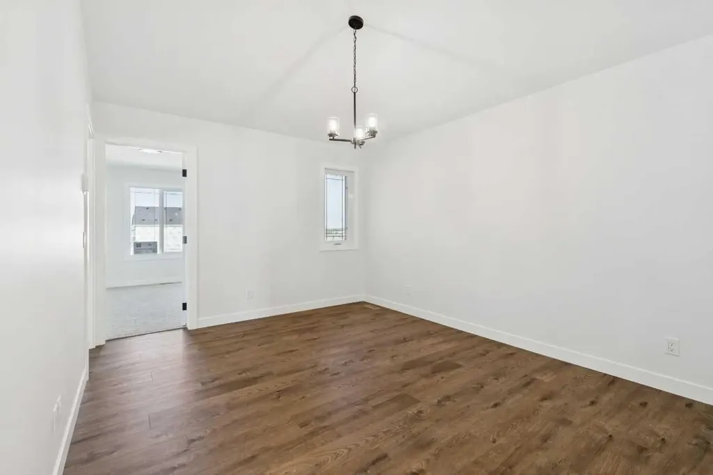83 Creekstone Common SW Calgary AB T2X6H7