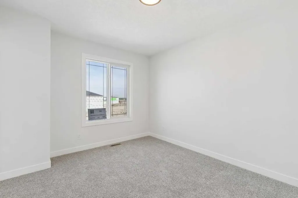 83 Creekstone Common SW Calgary AB T2X6H7