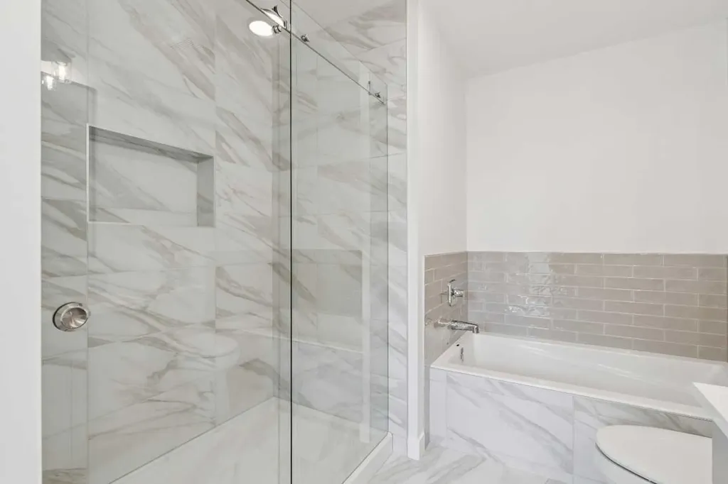83 Creekstone Common SW Calgary AB T2X6H7