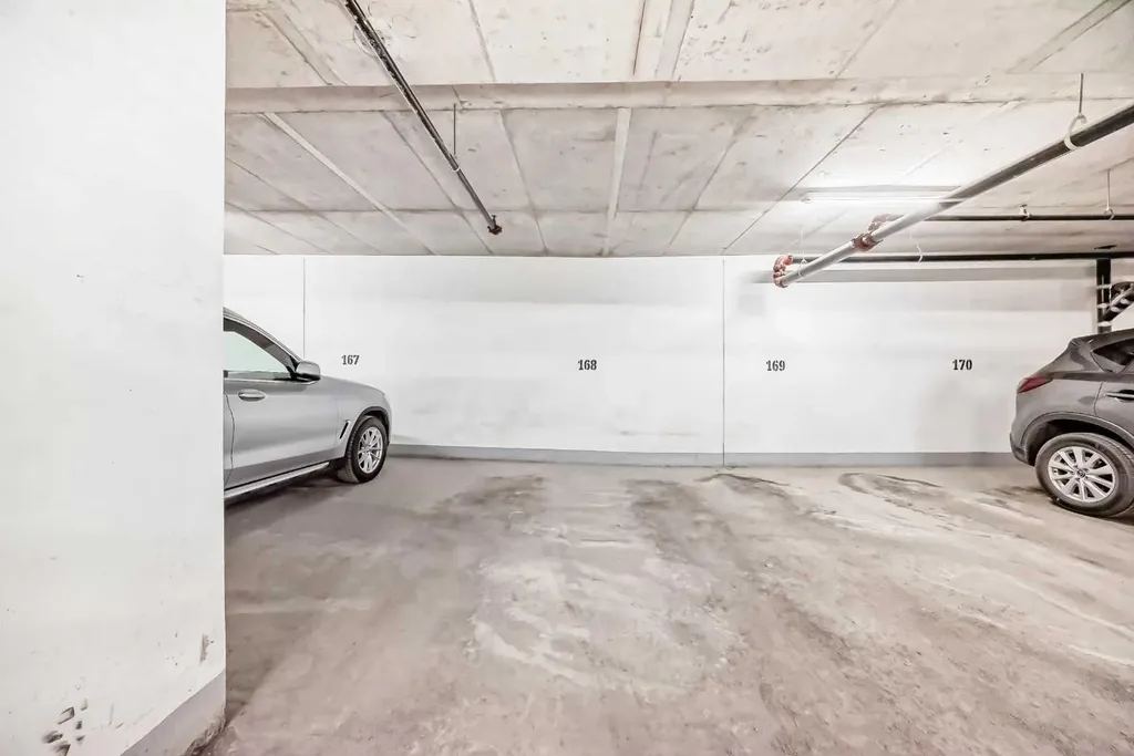 310 12 Avenue SW Calgary AB T2R 1B5