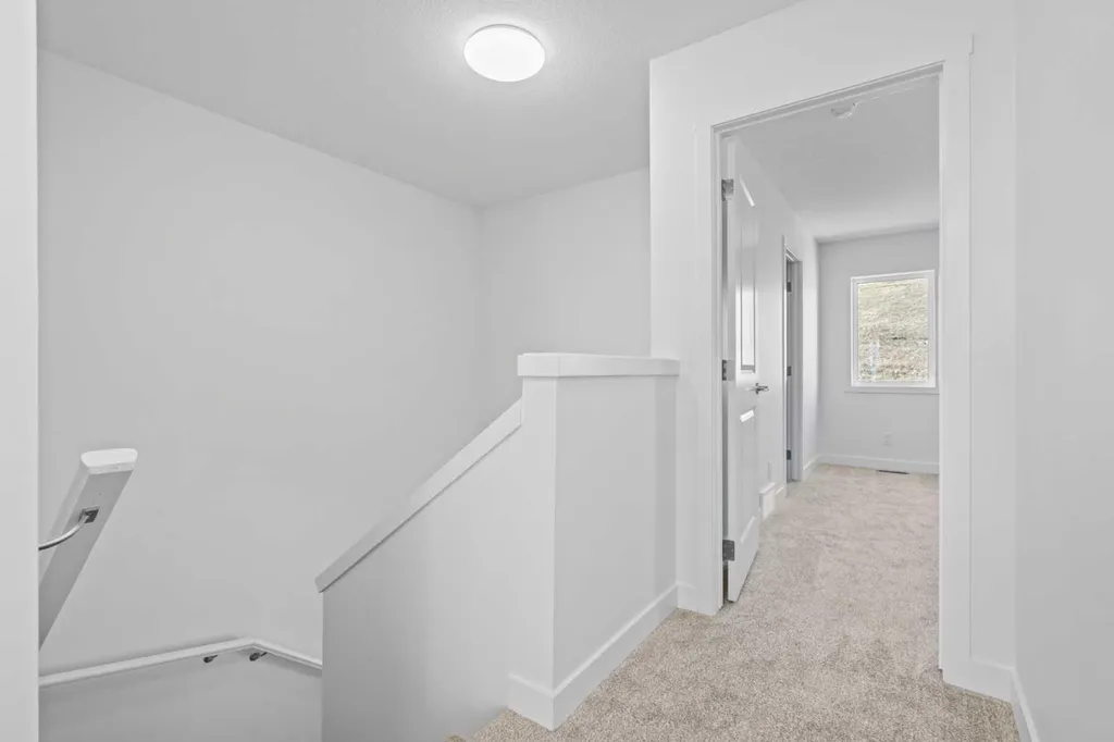 1135 Fowler Road SW Airdrie AB T4B 5M3