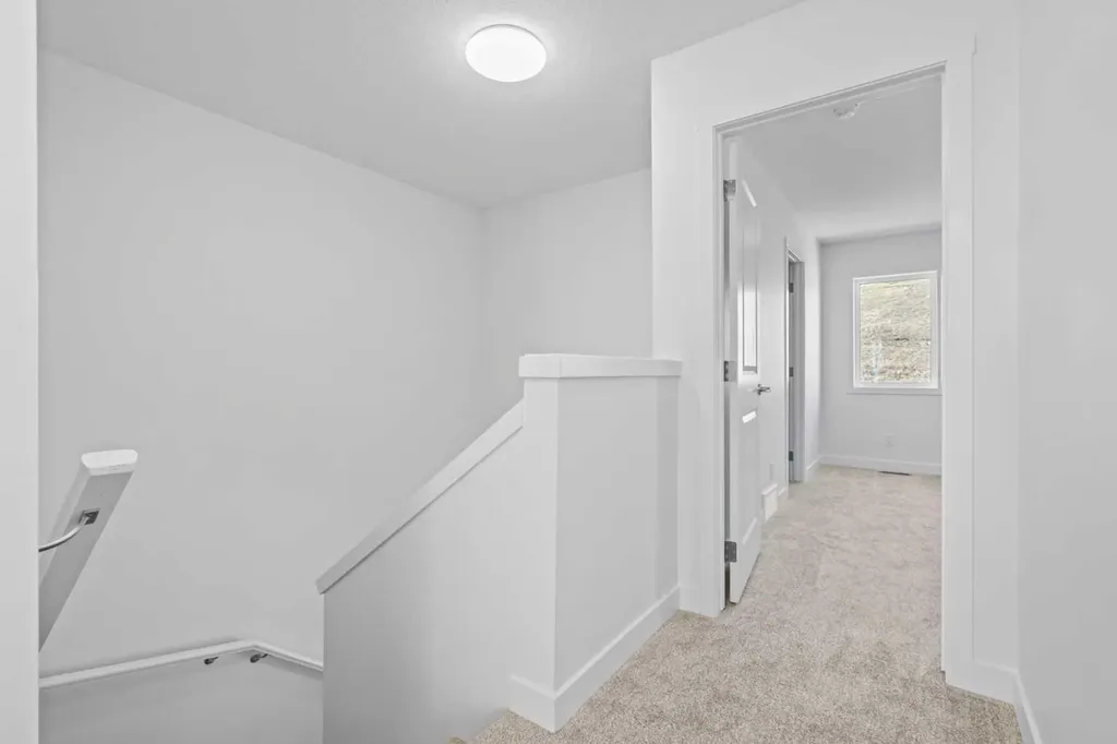 1135 Fowler Road SW Airdrie AB T4B 5M3
