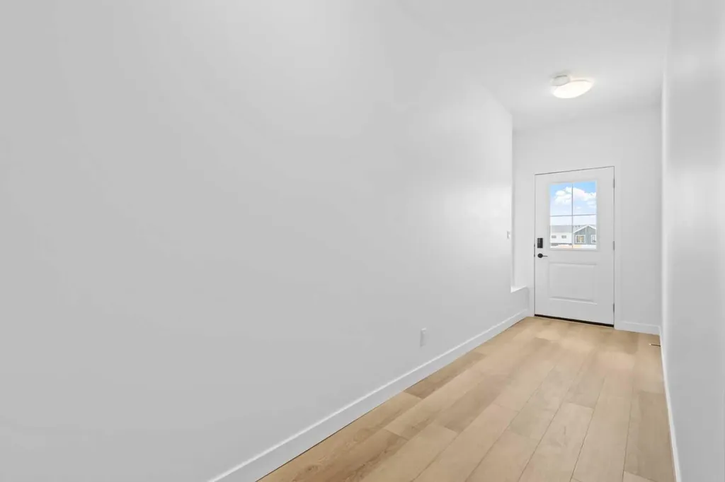 1135 Fowler Road SW Airdrie AB T4B 5M3