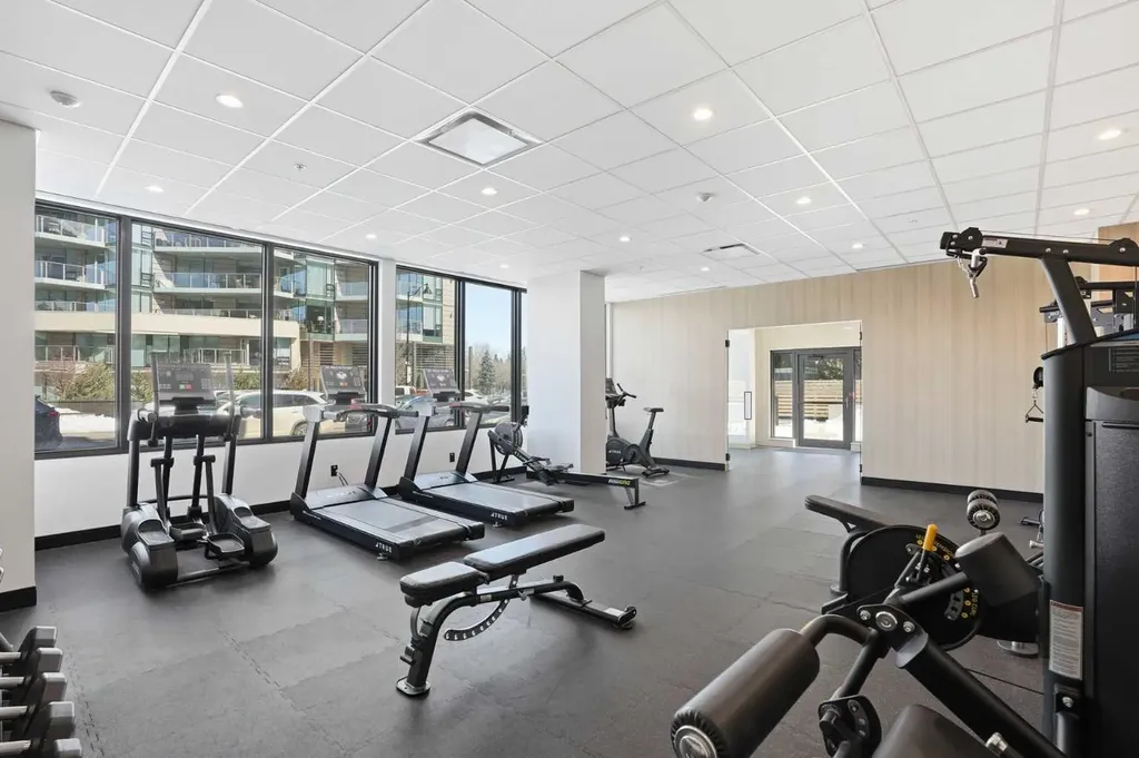 730 2 Avenue SW Calgary AB T2P 1R8